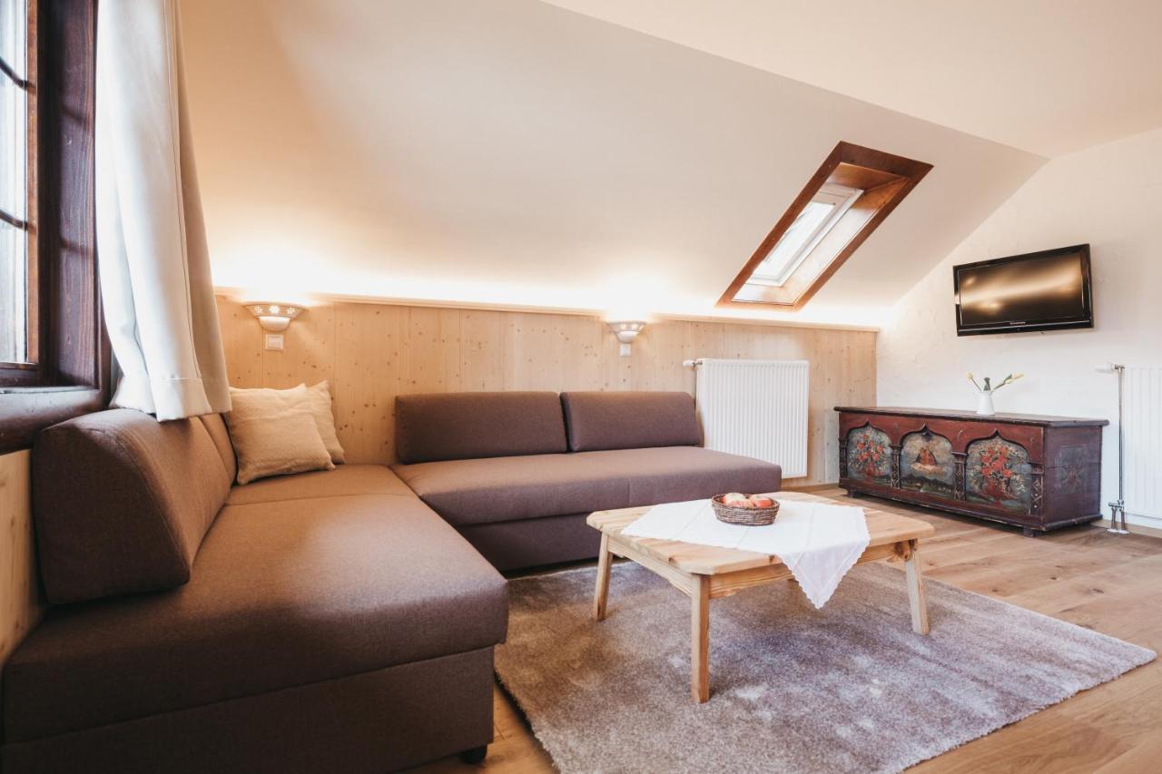Naturel Hoteldorf Schoenleitn 라챈치오버뎀파커시 외부 사진