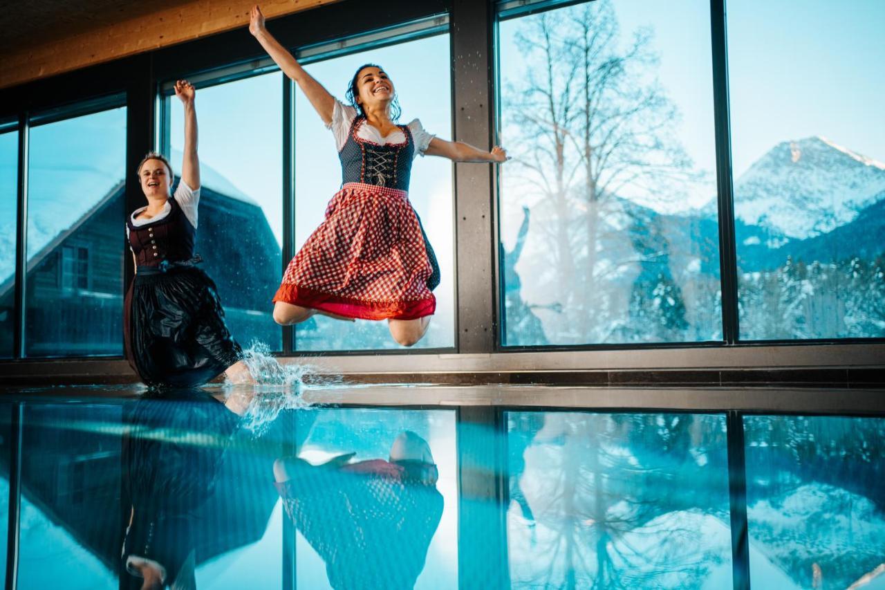 Naturel Hoteldorf Schoenleitn 라챈치오버뎀파커시 외부 사진