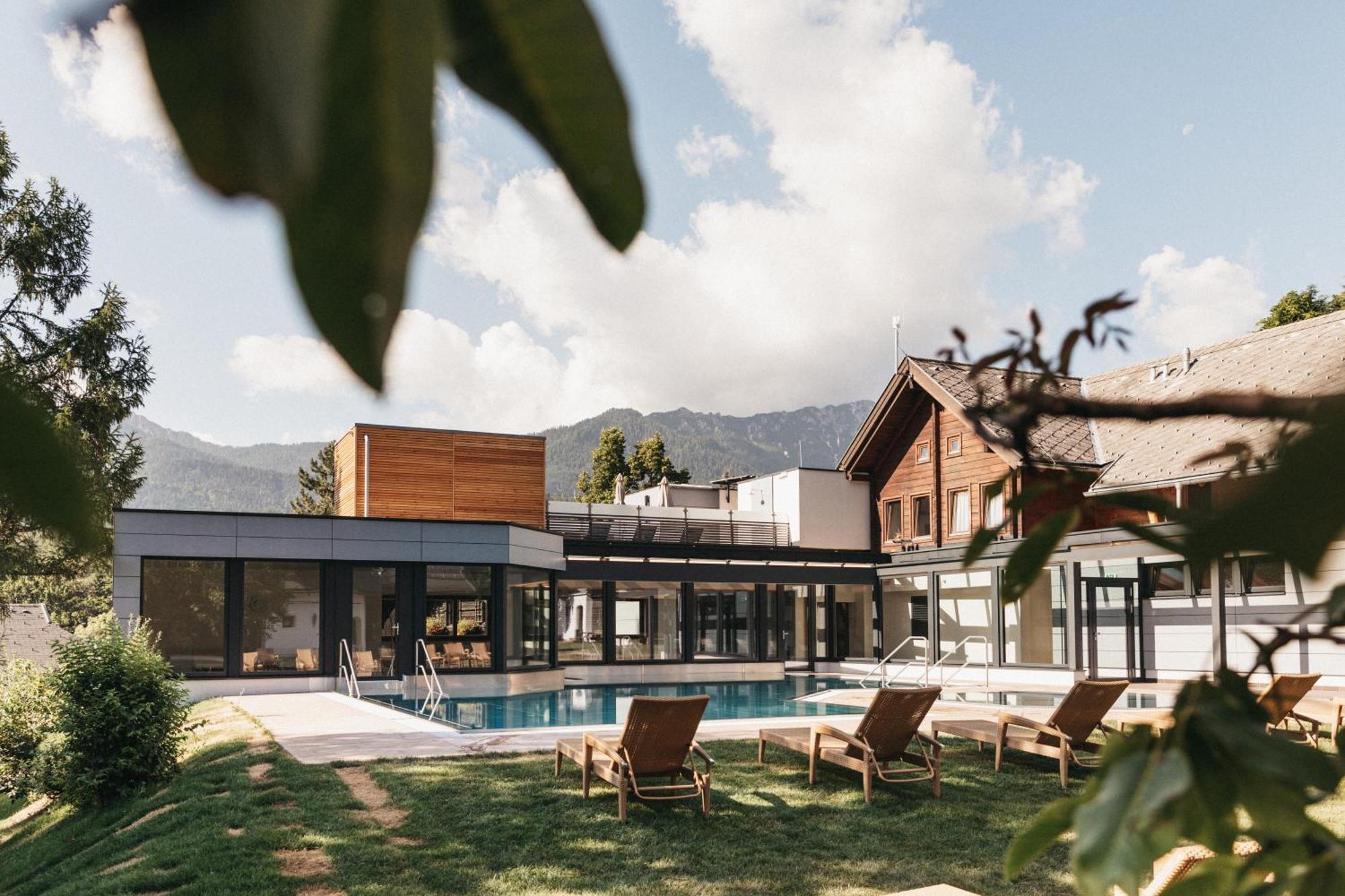 Naturel Hoteldorf Schoenleitn 라챈치오버뎀파커시 외부 사진