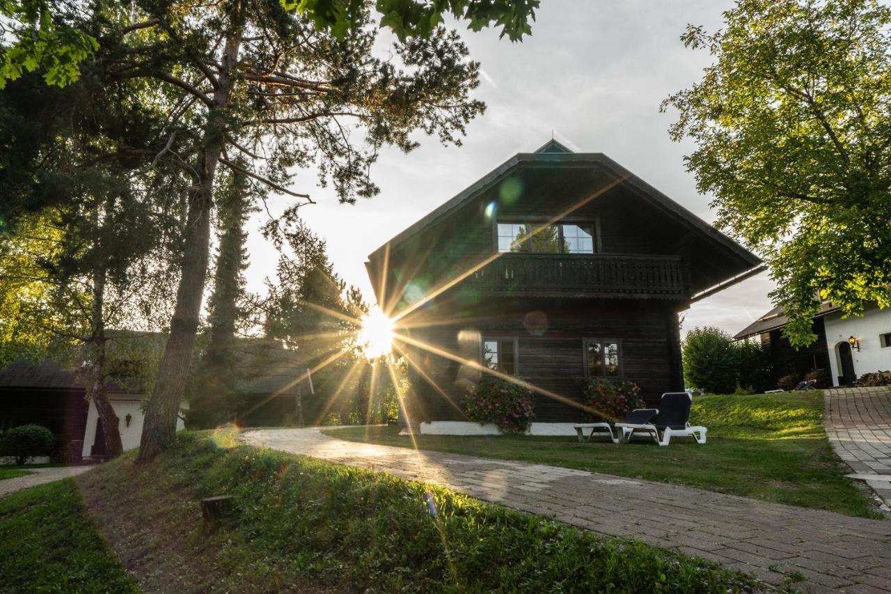 Naturel Hoteldorf Schoenleitn 라챈치오버뎀파커시 외부 사진
