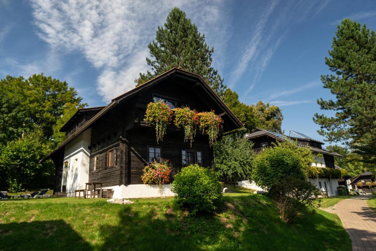 Naturel Hoteldorf Schoenleitn 라챈치오버뎀파커시 외부 사진